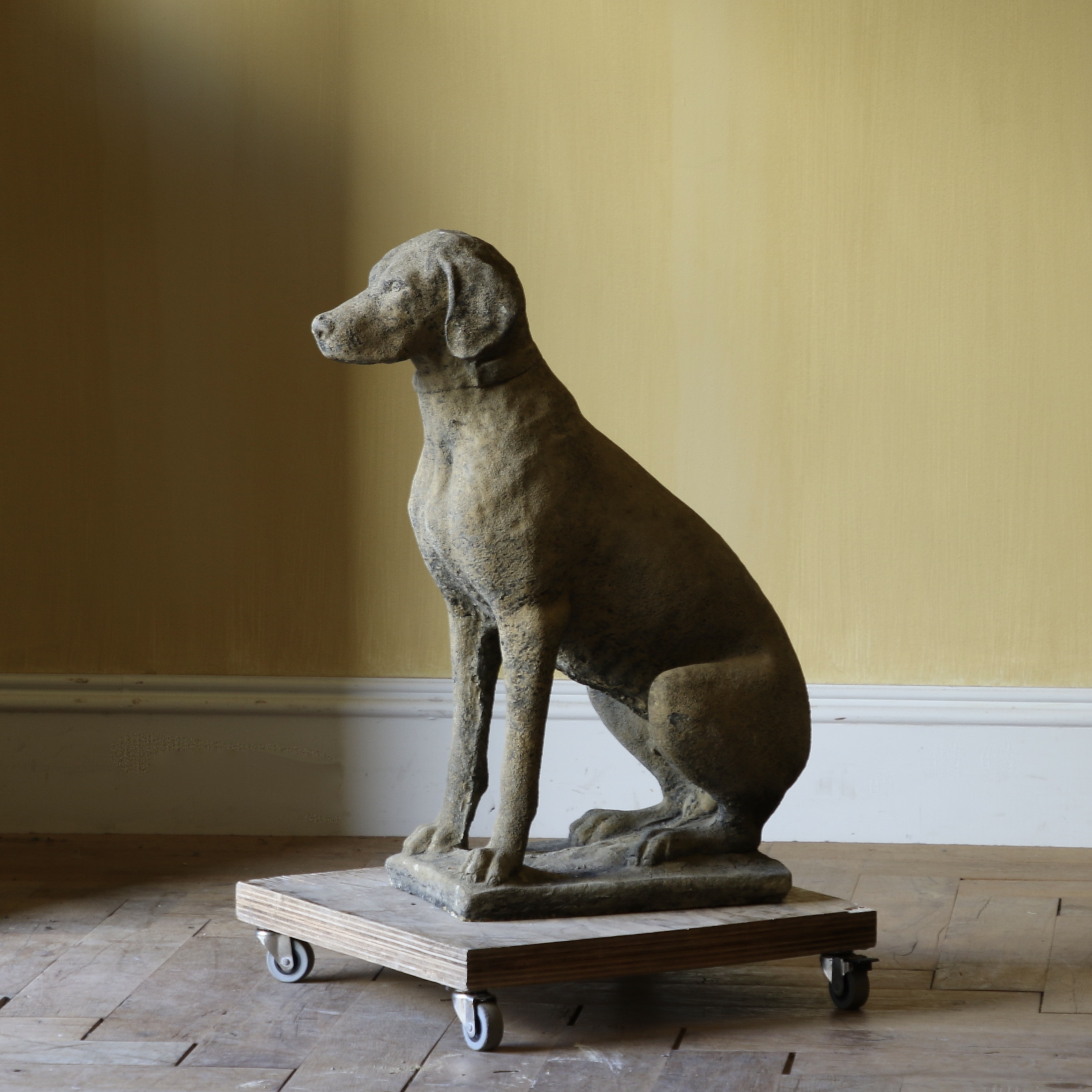 155-43 - Hunting Dog